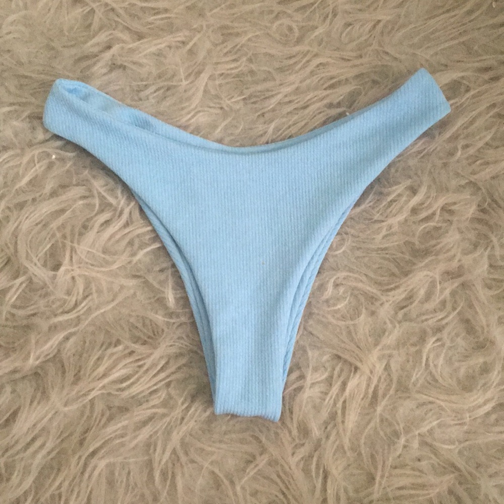 SHEIN Cheeky Bottoms
